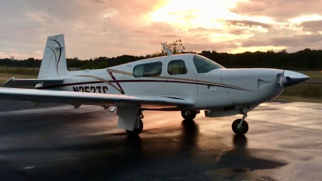 Mooney M-20 Turbo (N252TC)