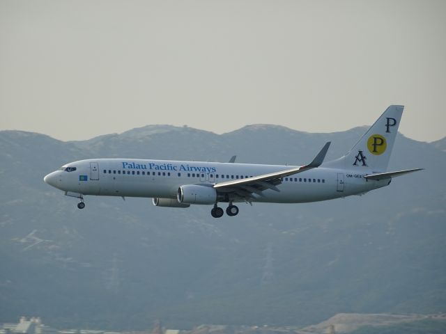 Boeing 737-800 (OM-GEX)