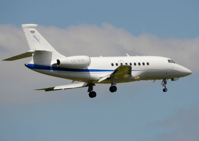 Dassault Falcon 2000 (CS-DTR)