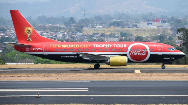 Boeing 737-700 (G-POWC)