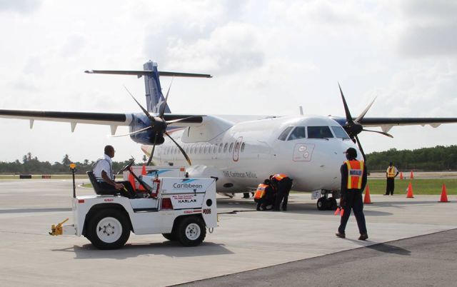 Aerospatiale ATR-42-300 (V2-LIF)