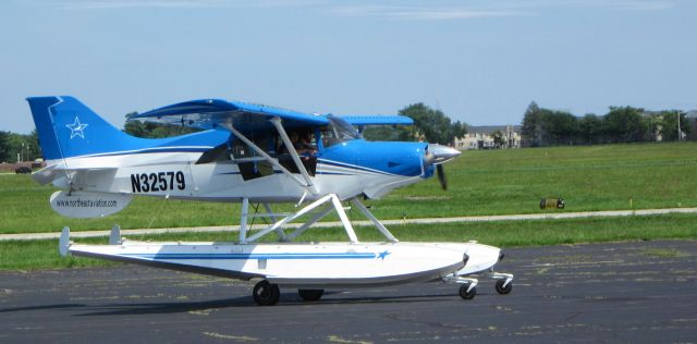 MAULE MT-7-260 Super Rocket (N32579) - Shown taxiing is this 2022 Maule MT-7-260C Orion Gruman C-1A Super Rocket in the Summer of 2023.