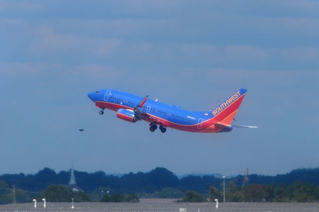 Boeing 737-700 (N968WN)