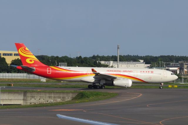 Airbus A330-300 (B-LNM)