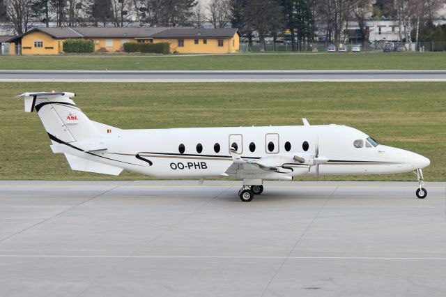 Beechcraft 1900 (OO-PHB)