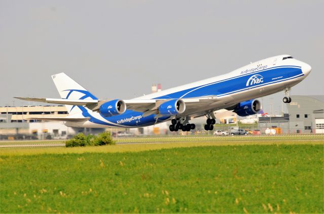 BOEING 747-8 (VP-BBP) - 05-18-2017 23-R departure