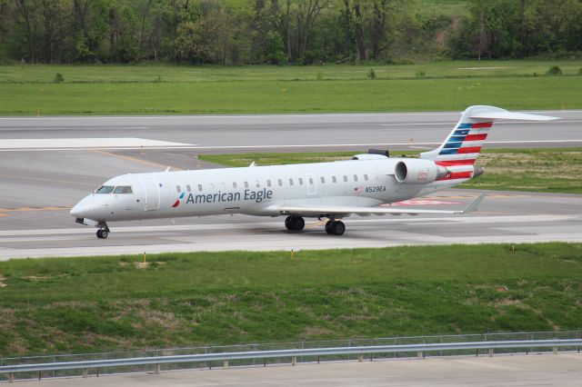 Canadair Regional Jet CRJ-700 (N529EA) - April 23rd, 2017