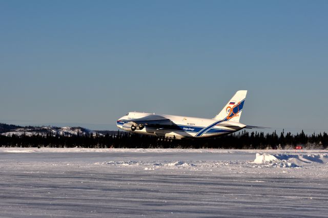 Antonov An-124 Ruslan (RNA82074)