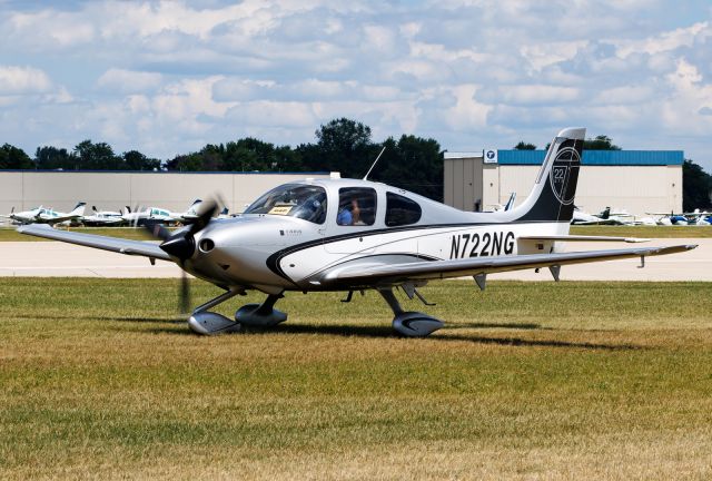 Cirrus SR22 Turbo (N722NG)