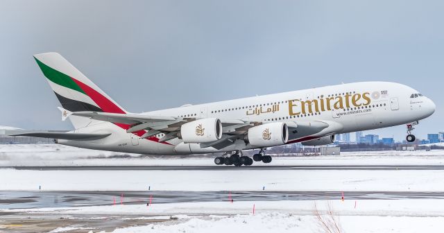 Airbus A380-800 (A6-EUH) - Just one more tire to lift off runway 23 and all 500 tons is airborne!