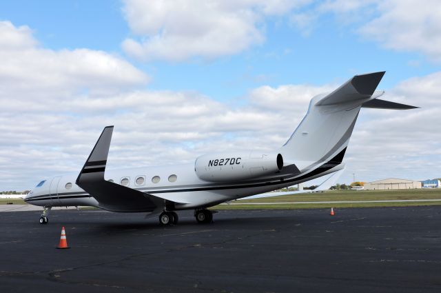 Gulfstream Aerospace Gulfstream G650 (N827DC) - Hanging out on the tarmac, fall 2019.