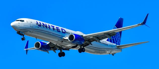 Boeing 737-900 (N75433) - N75433 United Airlines Boeing 737-924ER s/n 33527 - Las Vegas - Harry Reid International Airport KLASbr /Photo: Tomás Del Corobr /USA - Nevada May 15, 2025