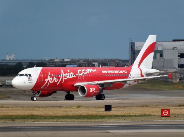 Airbus A320 (9M-AFT) - AirAsia