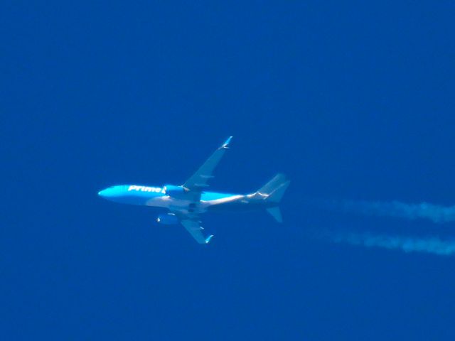 Boeing 737-800 (N7949A)