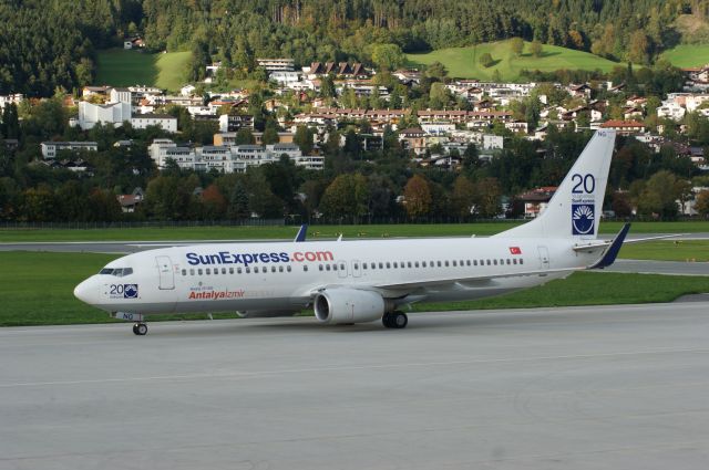 Boeing 737-800 (TC-SNG)