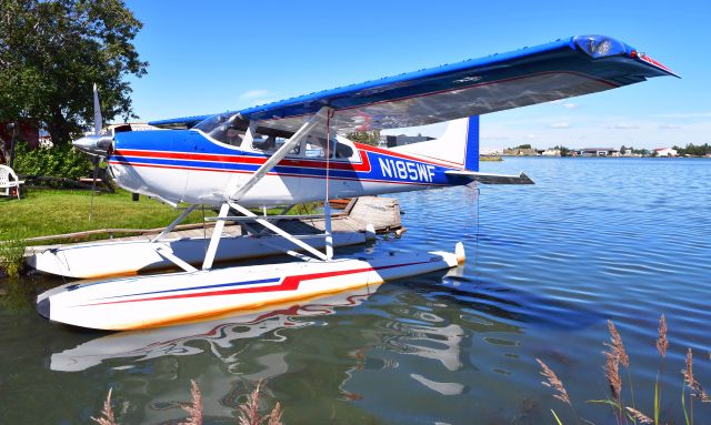 Cessna Skywagon (N185WF) - Cessna 185E Skywagon N185WF in Anchorage Lake Hood Seaplane Base