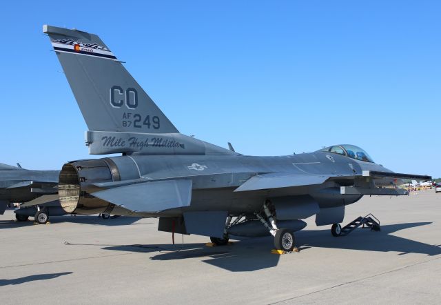 Lockheed F-16 Fighting Falcon (87-0249)