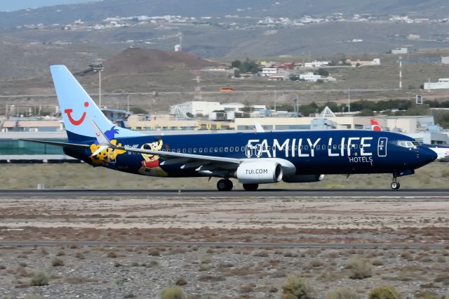 Boeing 737-800 (OO-JAF)