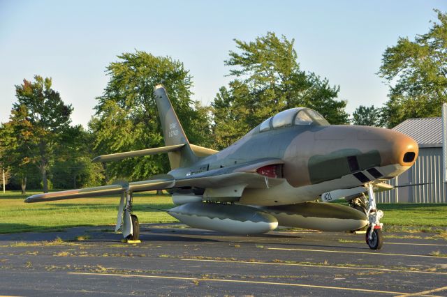 52-7421 — - USA Air Force Republic RF-84F Thunderflash USAF 52-07421 on static display with Yankee Air Force, Ypsilanti, Michigan. On loan from USAF Museum.br /More info about it on:br /a rel=nofollow href=http://www.joebaugher.com/usaf_fighters/p84_13.htmlhttp://www.joebaugher.com/usaf_fighters/p84_13.html/a