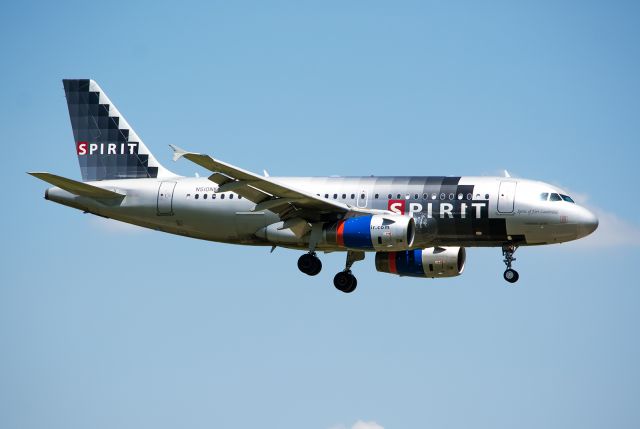 Airbus A319 (N510NK) - 06/24/2015 Spirit N510NK A319 KDFW Spirit of Fort Lauderdale Blue cowling off another plane.