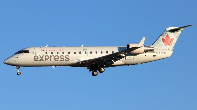 Canadair Regional Jet CRJ-100 (C-FWJI) - Apr 20 2018