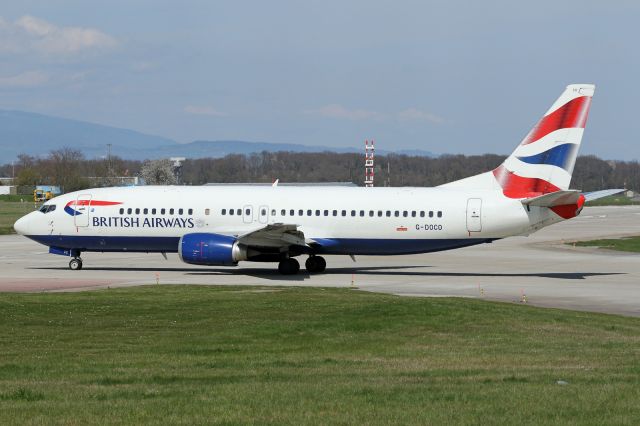 BOEING 737-400 (G-DOCO)
