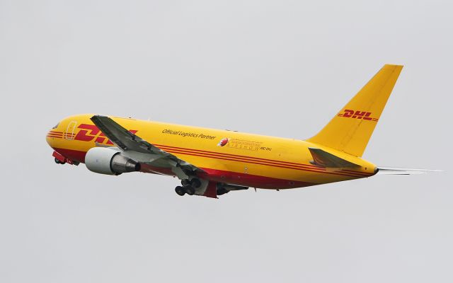 BOEING 767-200 (A9C-DHJ) - dhl b767-281f a9c-dhj dep shannon 15/5/18.