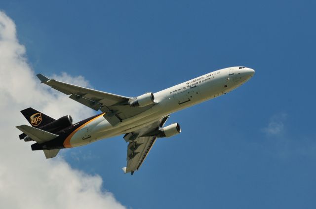 Boeing MD-11 (N283UP) - 2011/7/10