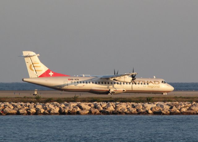 de Havilland Dash 8-400 (HB-ACB)