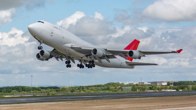 Boeing 747-200 (ER-BBB)