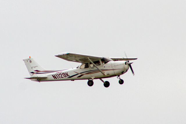 Cessna Skyhawk (N1129K)