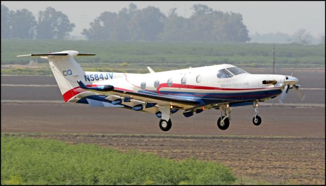 Pilatus PC-12 (N584JV)