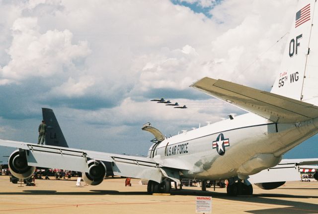 Boeing C-135B Stratolifter (64-4846) - USAF Boeing RC-135V, Rivet Joint, Ser. 64-14846 from 55th Wing, Offutt AFB, showing at the Barksdale AFB annual airshow in May 2005. Navys Blue Angels precision team F/A-18A/B Hornet aircraft performing.