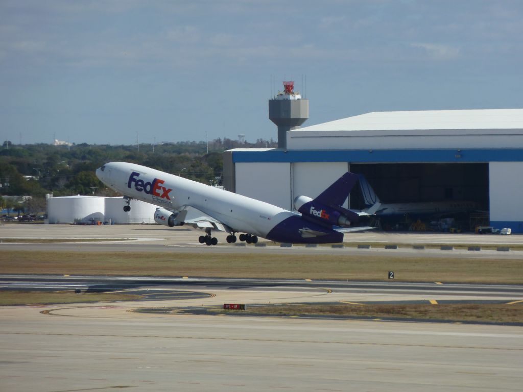 Boeing MD-11 (N523FE)