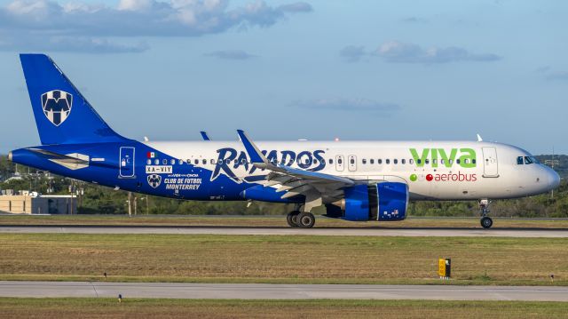 Airbus A320neo (XA-VIY) - Peeling paint