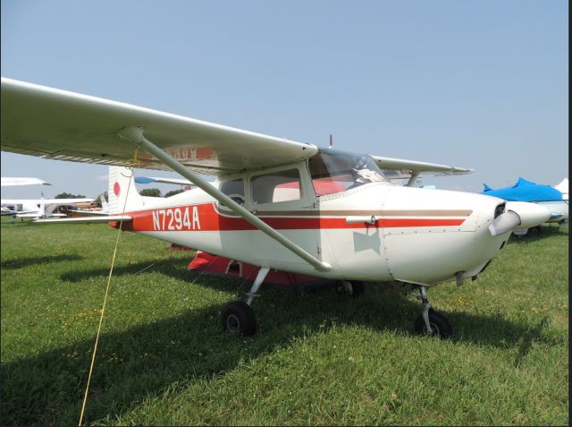 Cessna Skyhawk (N7294A)