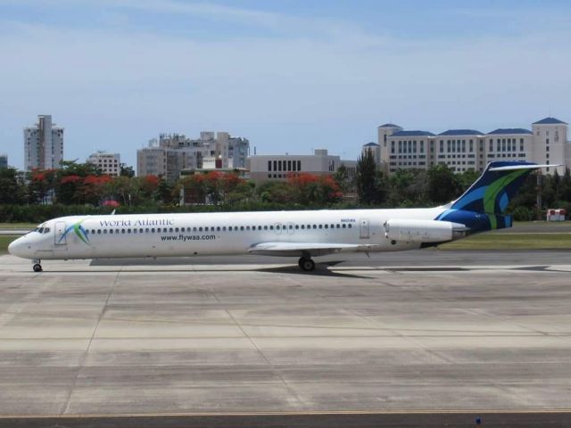 McDonnell Douglas MD-83 (N805WA)