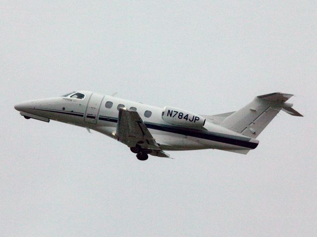 Embraer Phenom 100 (N784JP)