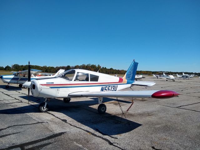 Piper Cherokee (N5513U)