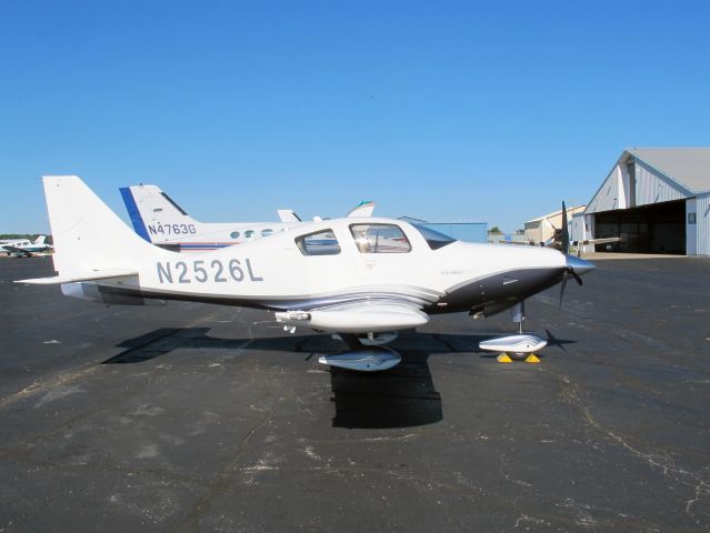 Cessna 350 (N2526L) - Oshkosh 2013!