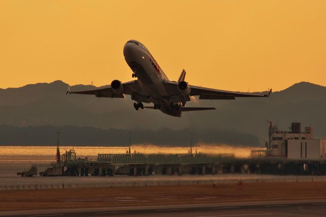 Boeing MD-11 —