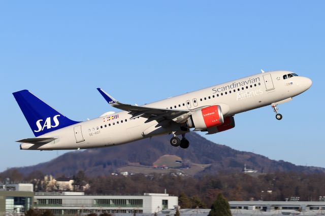 Airbus A320neo (SE-ROT)