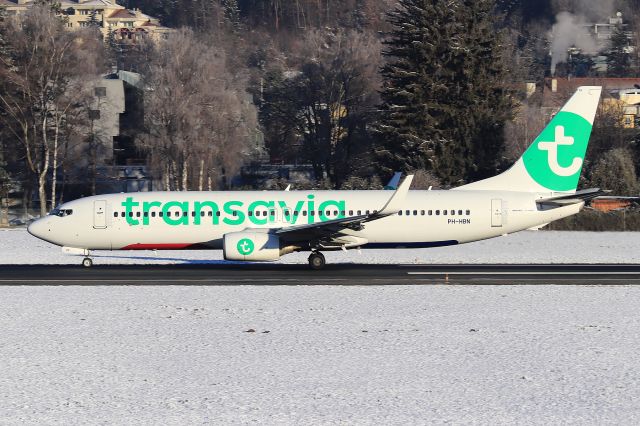 Boeing 737-800 (PH-HBN)