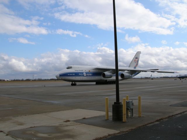 RNA82045 — - Look what I found on the cargo ramp here! My apologies for the pole, I couldnt avoid it. Behind the 124 youll notice ATIs DC-8 hanging out on its home ramp.