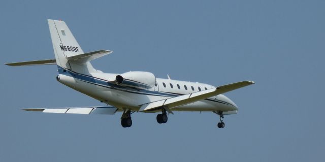 Cessna Citation Sovereign (N680BF) - On short final is this 2008 Cessna 680A Citation in the Spring of 2023.