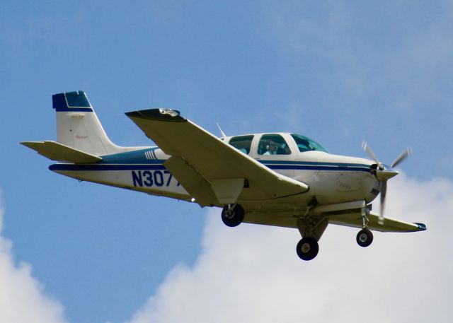 Beechcraft Bonanza (33) (N3077U) - At Shreveport Regional.