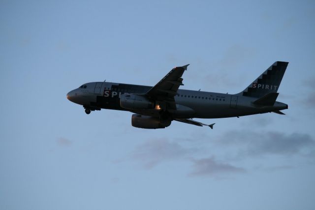 Airbus A318 (N514NK)