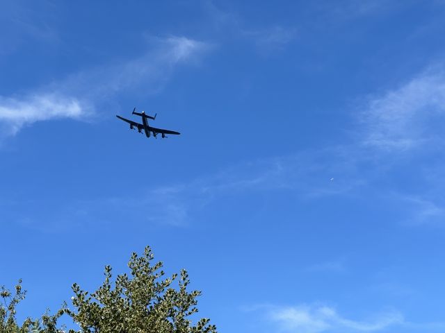 Airbus A320 (ABQ474) - Fly by Bletchley Park 3rd September 2023 15:00