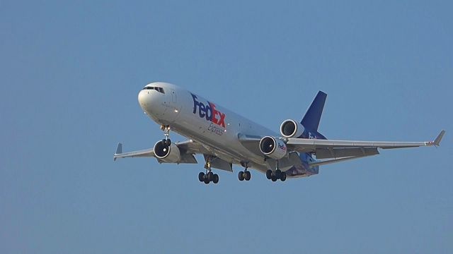 Boeing MD-11 —