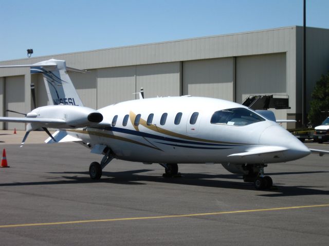 Piaggio P.180 Avanti (N165SL)